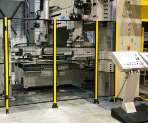 定制91视频美女午夜黄片免费视频隔离围栏，91视频美女午夜黄片免费视频加工厂如何报价？