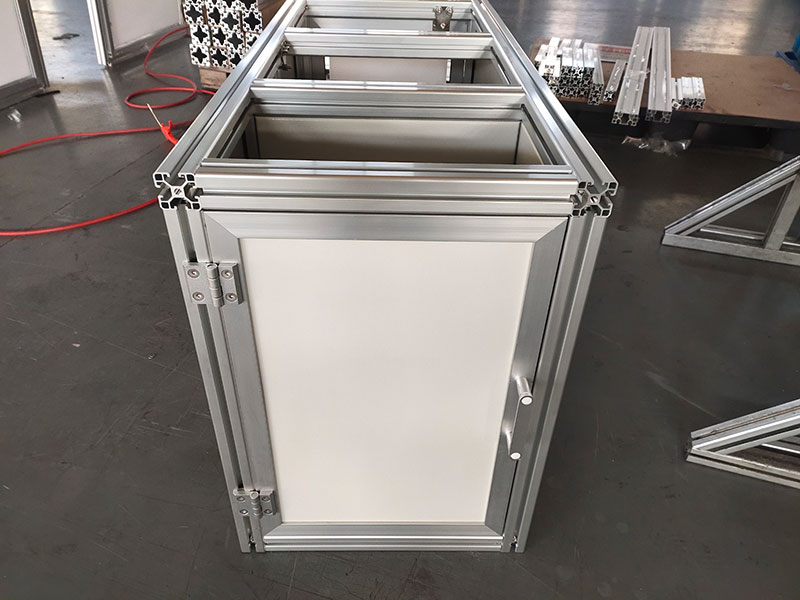 91视频美女午夜黄片免费视频机柜