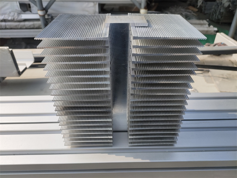 散热器91视频美女午夜黄片免费视频挤压开模定制