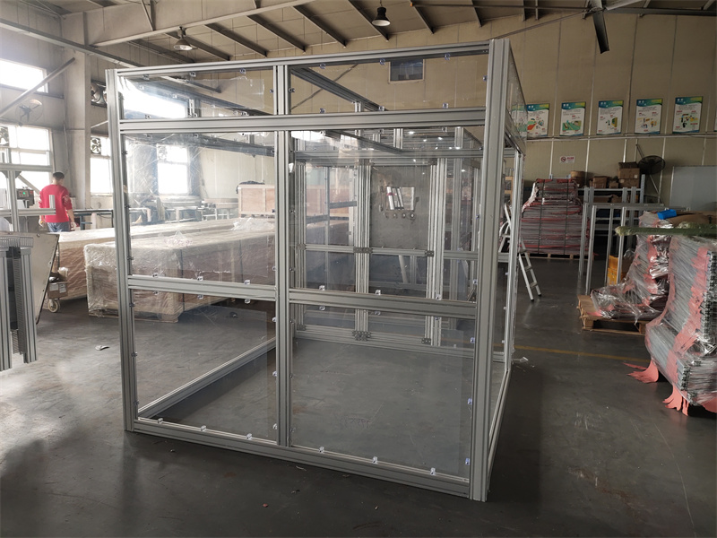 91视频美女午夜黄片免费视频机器人安全防护罩