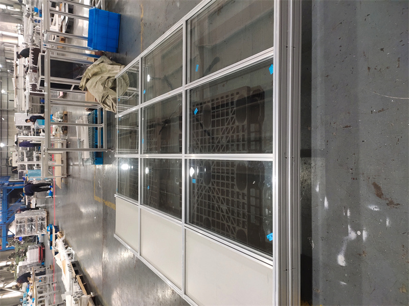 91视频美女午夜黄片免费视频车间围栏