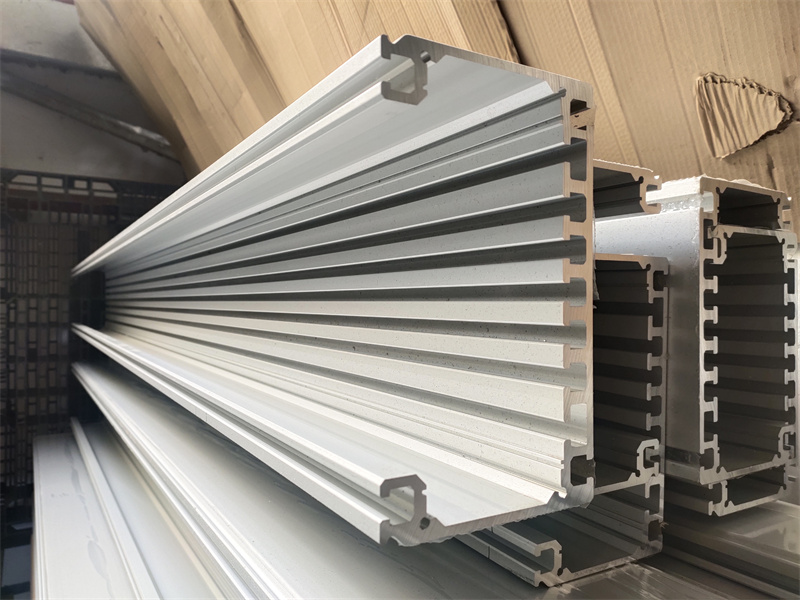 异型91视频美女午夜黄片免费视频