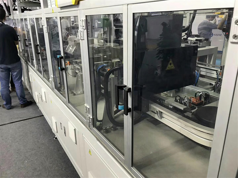 91视频美女午夜黄片免费视频专业机器人工作站弧光屏防护罩