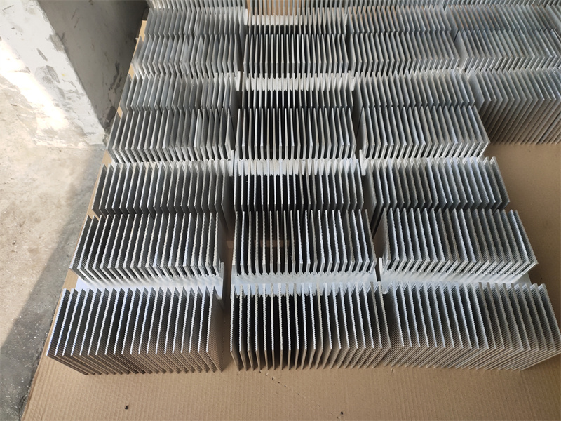 91视频美女午夜黄片免费视频电子散热器控制器