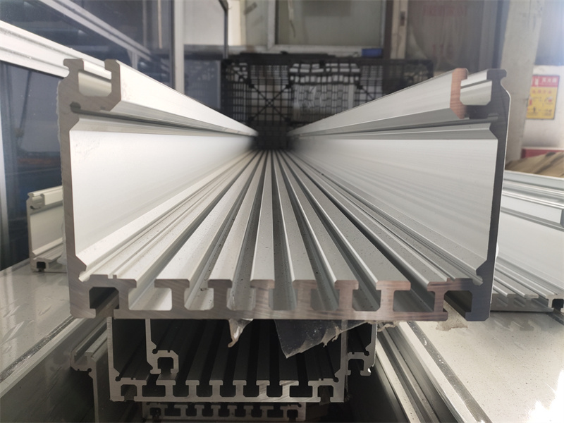 开模91视频美女午夜黄片免费视频